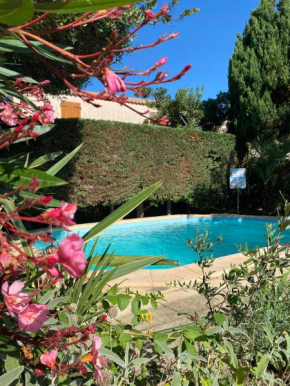 85m2 villa with garden and private pool